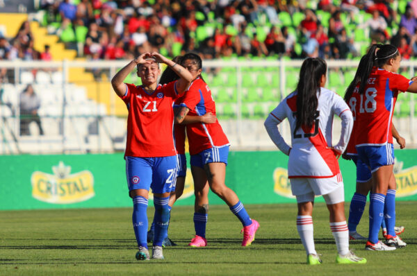 Chile pasa por encima de Perú y cierra el 2023 con una goleada