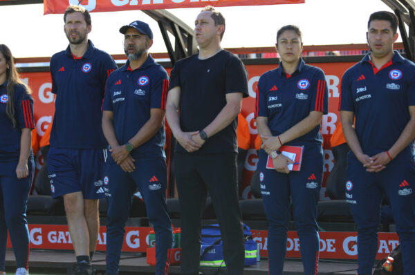 Luis Mena y su balance de La Roja: “El recambio lo tenemos que llevar paulatinamente”