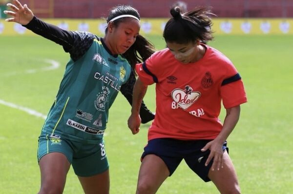 Municipal pierde el título en Guatemala pese a gol de Javiera Roa