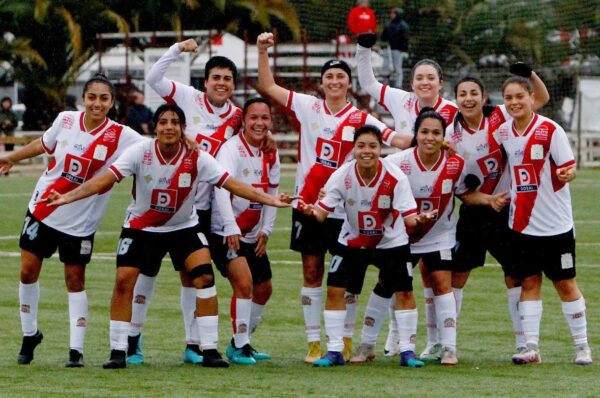 Curicó Unido planifica inédita gira de pretemporada a Argentina