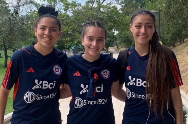 ¿Quién es Esperanza Galaz, la noruega que entrena con La Roja Sub-20?