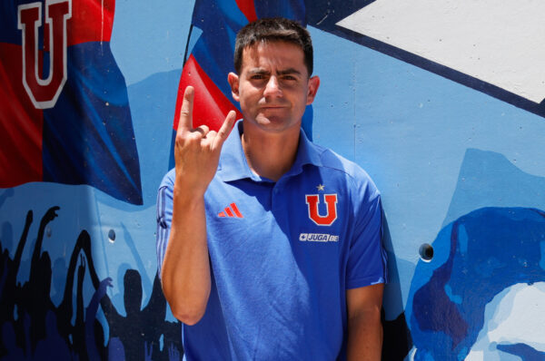 Universidad de Chile presenta a Nilson Concha como su nuevo DT