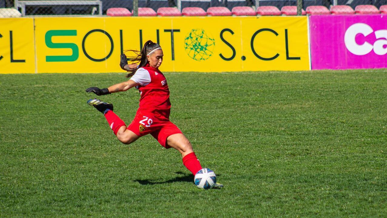 Sofía Calbucura reforzará a Huachipato para el Ascenso Femenino 2024