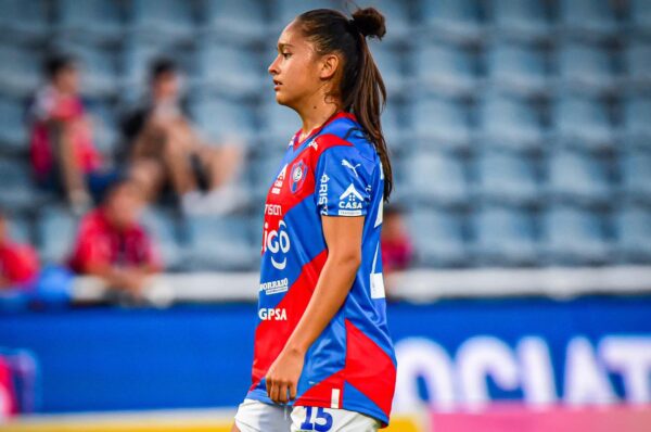 Luján Ocampos es el primer refuerzo 2024 de Deportes Iquique