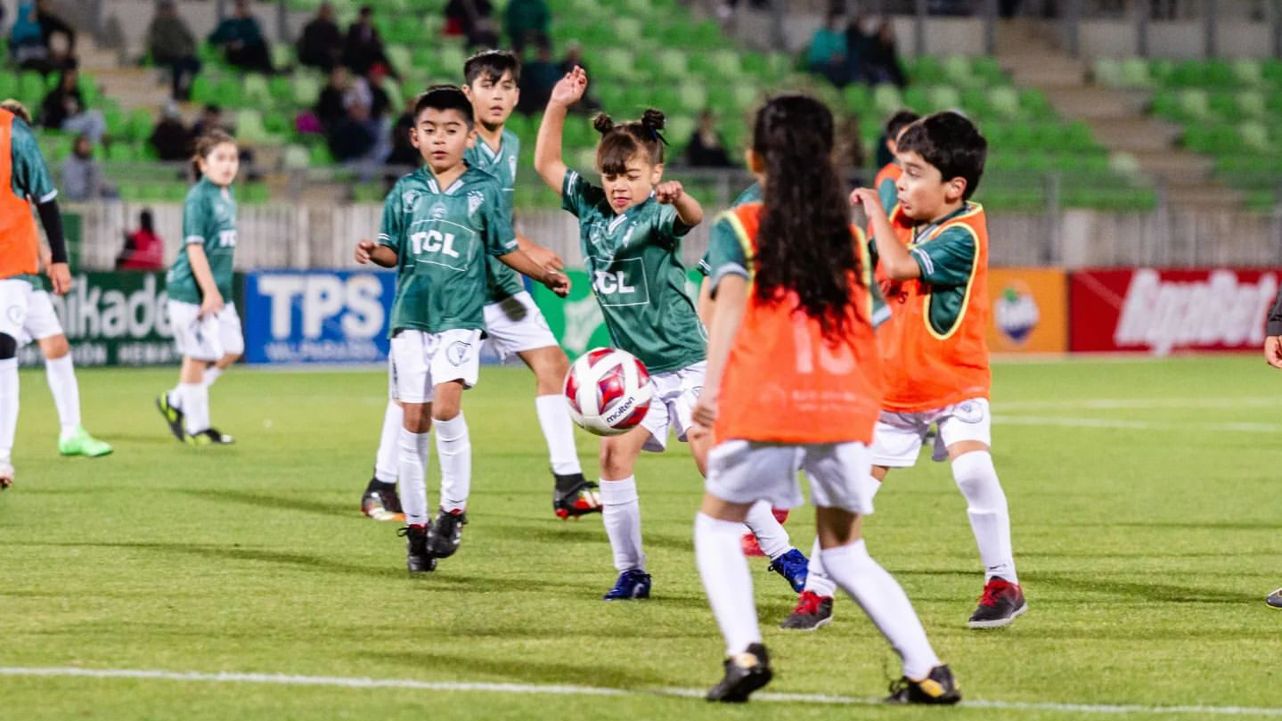 El fútbol femenino en las bases de los Campeonatos de Iniciación 2024