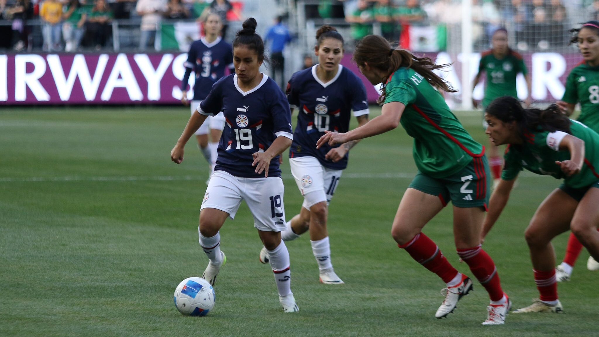 Rebeca Fernández anota en la eliminación de Paraguay en la Copa Oro