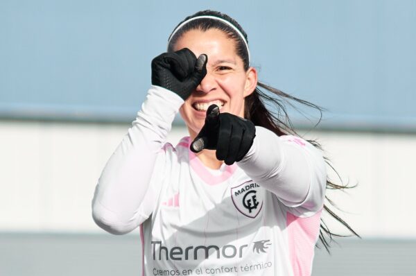 Gol de Karen Araya en la derrota del Madrid CFF ante Eibar