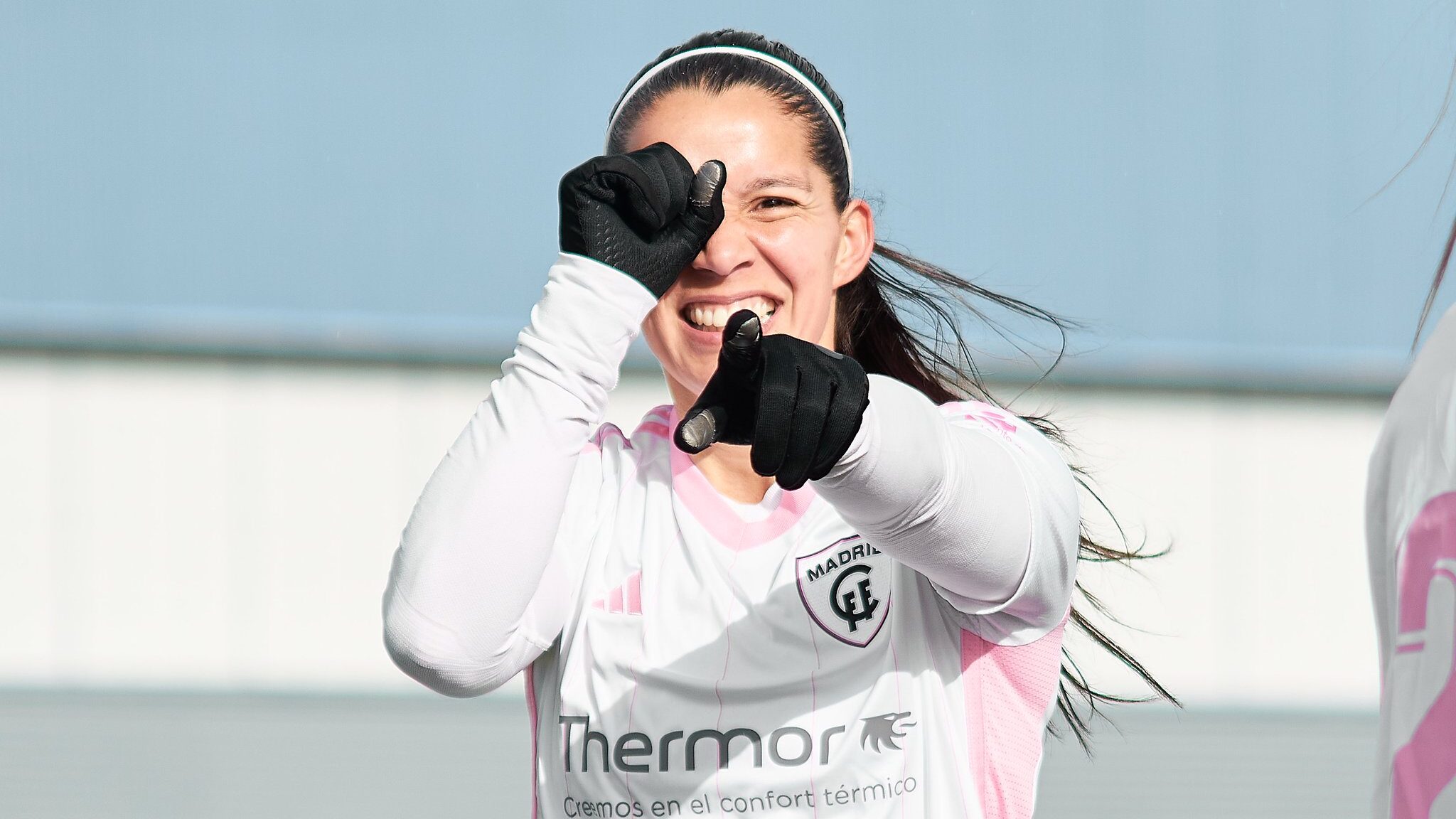 Gol de Karen Araya en la derrota del Madrid CFF ante Eibar