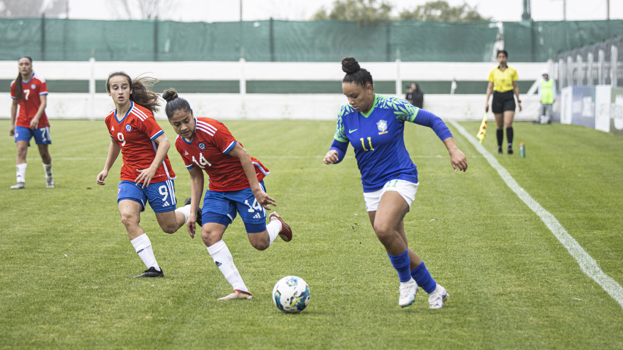 ¿Cómo y dónde ver en vivo Chile vs Brasil en el Sudamericano Sub-20?