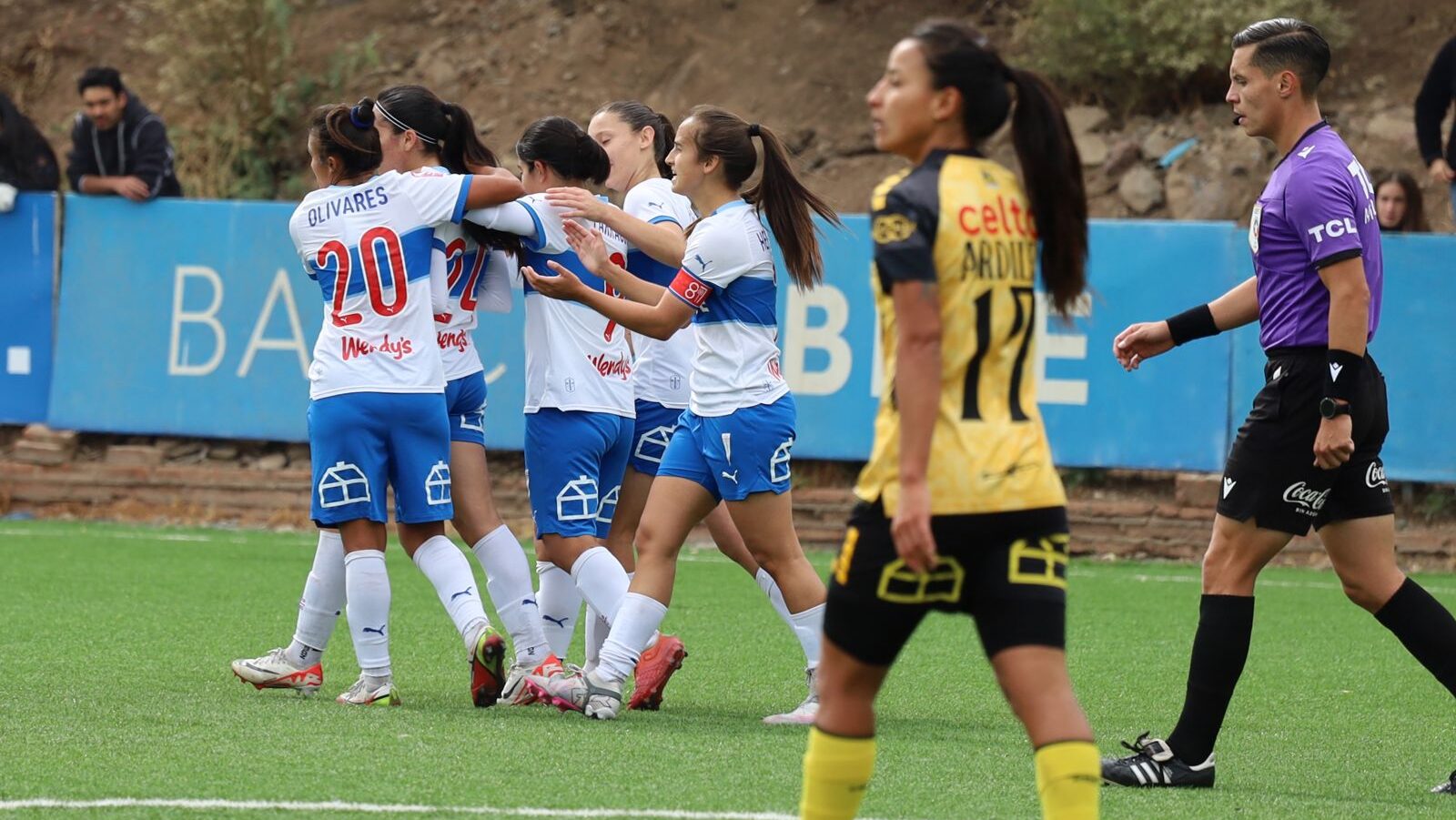 Universidad Católica vence en ajustado partido a Coquimbo Unido