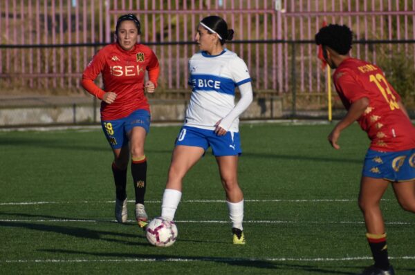 Unión Española y Universidad Católica reparten puntos en La Pintana