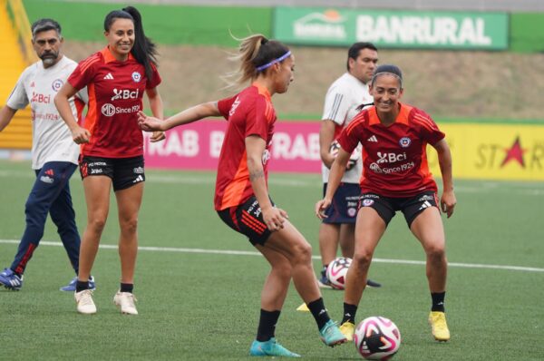 Nayadet López Opazo y su regreso a la selección: “Feliz de volver a vestir La Roja”