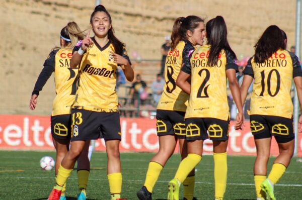 Coquimbo Unido supera con claridad a Santiago Morning