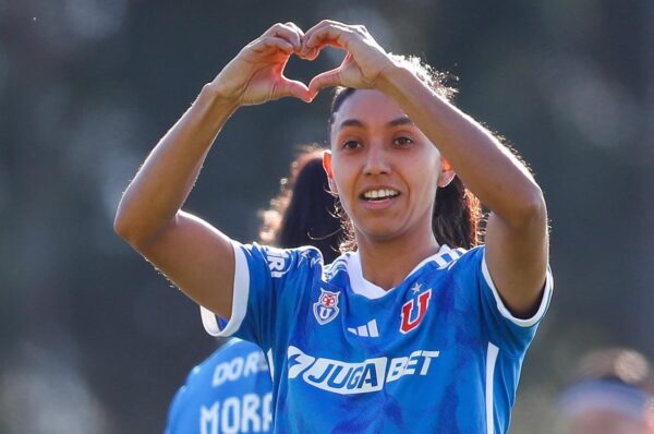 Universidad de Chile gana el Clásico Universitario a la UC