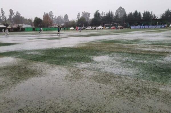 ANJUFF denuncia la cancha de Deportes Temuco vs Huachipato por el Ascenso