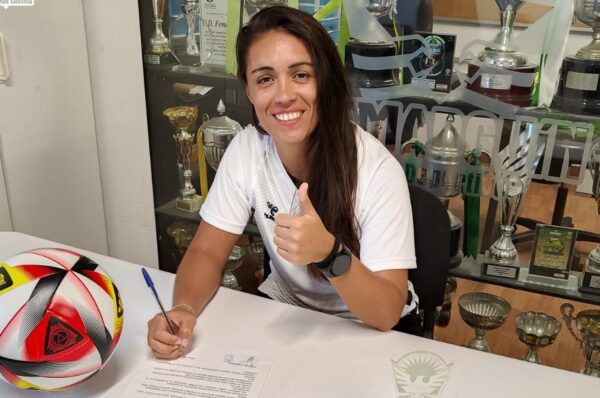 Yipsy Ojeda sella su renovación con el Femarguín por un año más