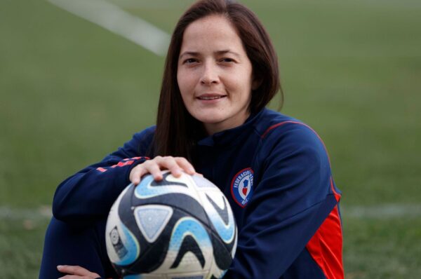 Vanessa Arauz proyecta su trabajo a cargo de La Roja Sub-17