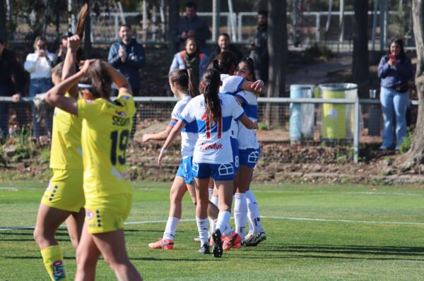 Universidad Católica derrota y complica a la U de Concepción