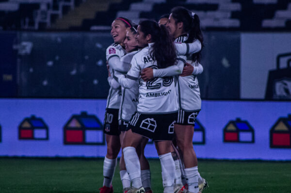 Colo-Colo vence a Unión Española en épica remontada