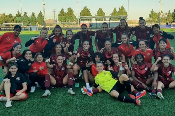 Sonya Keefe se estrena con gol por DUX Logroño en Primera RFEF