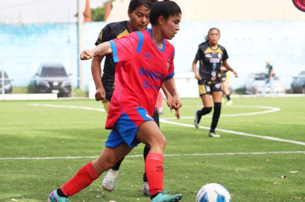 Javiera Roa sigue en racha y marca su segundo gol con Municipal