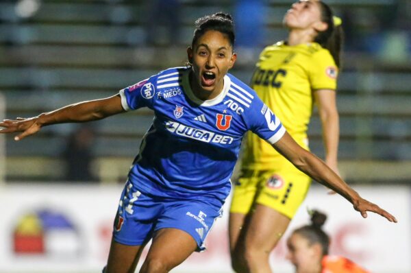 Universidad de Chile lo gana sobre el final ante Universidad de Concepción