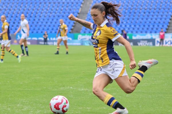 Isidora Olave rescata con gol el empate de Atlético de San Luis