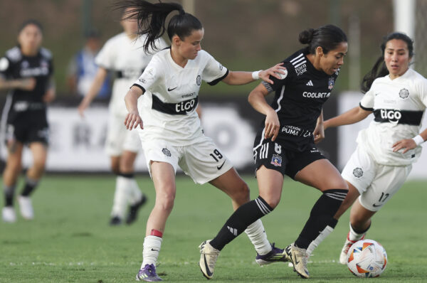 Colo-Colo cae ante Olimpia en un deslucido debut en la Copa Libertadores 2024