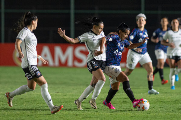 Colo-Colo cae ante Santos y queda eliminado de la Copa Libertadores 2024
