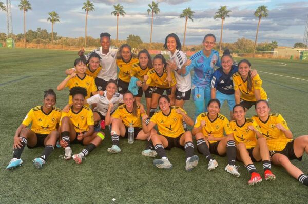 Bárbara Santibáñez anota con Cacereño en Copa de la Reina