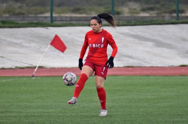 Universidad Católica confirmó la salida anticipada de Macarena Ávila