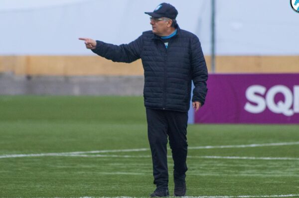 Claudio Quintiliani confirma que se quedará en Deportes Iquique en 2025