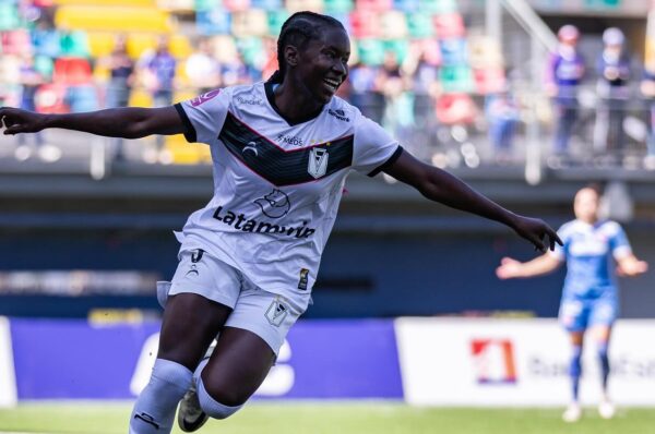 Mary Valencia le dice adiós a Santiago Morning luego de tres años