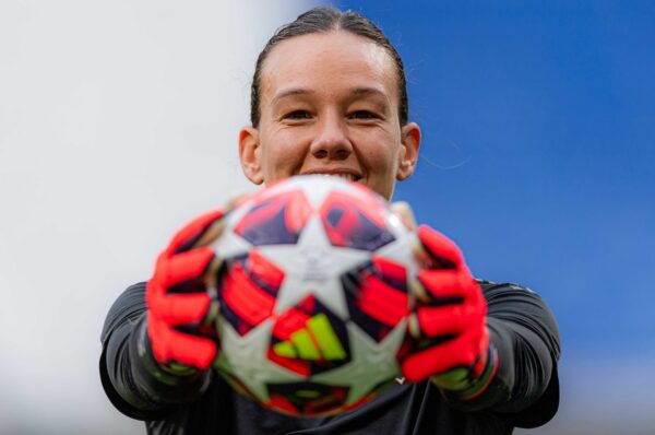 Christiane Endler es nominada al XI ideal de FIFPro 2024