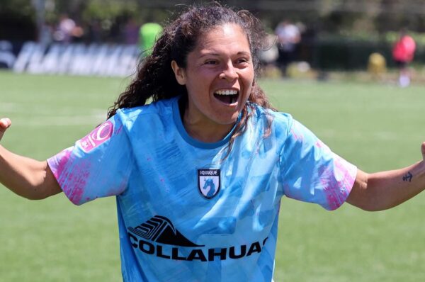 Francesca Acuña se quedará por un año más en Deportes Iquique
