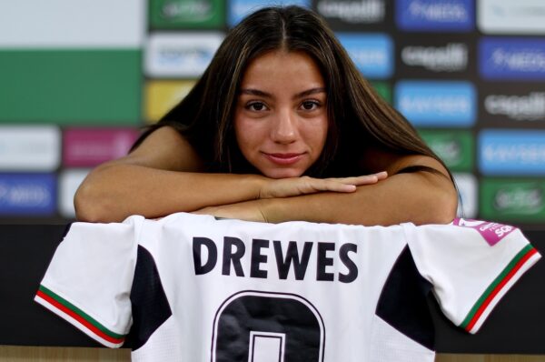 Sofía Drewes se suma a las renovaciones 2025 de Palestino