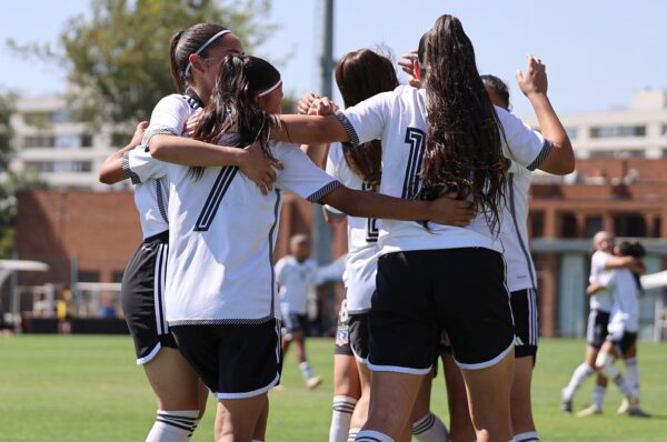Colo-Colo vence a la UC y es el campeón del fútbol formativo Sub-16