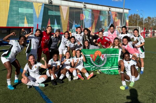 Javiera Toro remata con gol la victoria del Cacereño