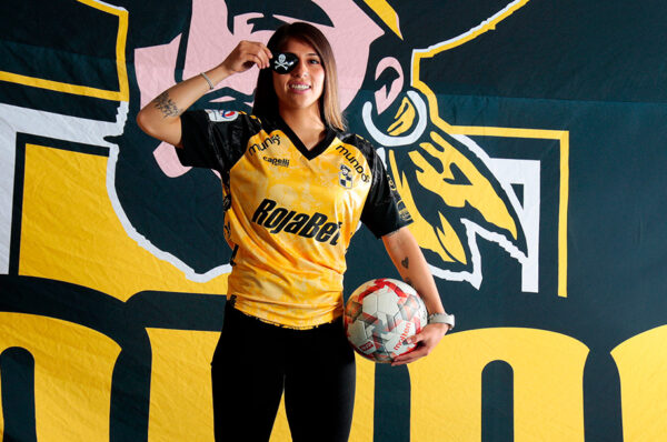 Claudia Salfate es la primera renovación de Coquimbo Unido para 2025