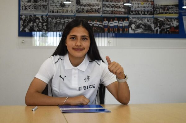 Ámbar Figueroa se pone la Franja y es fichaje 2025 de la UC