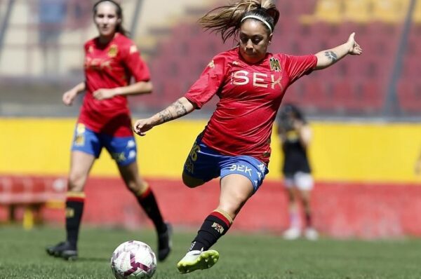 Antonia Sandoval dejará Unión Española esta temporada