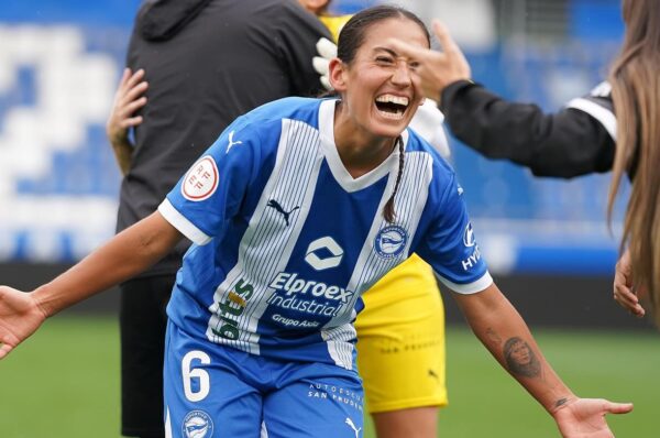Nayadet López Opazo anota en la derrota del Deportivo Alavés