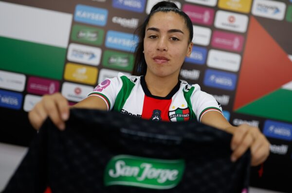 Martina Oses alarga por todo 2025 su vínculo con Palestino