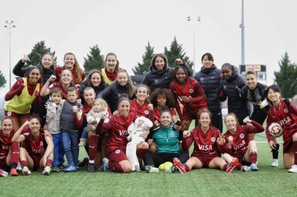 Sonya Keefe brilla y se matricula con un doblete con DUX Logroño