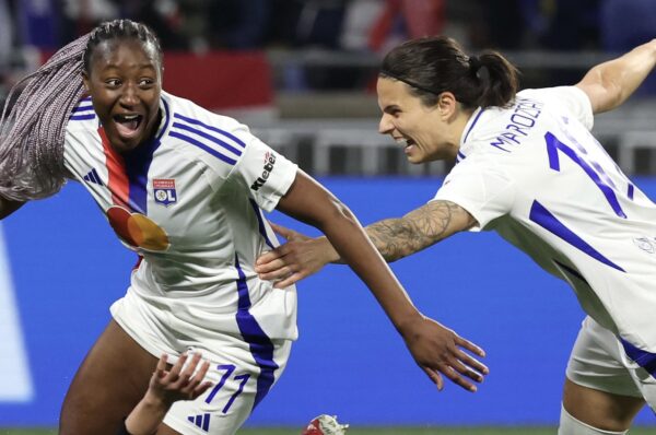 Olympique de Lyon es el primer clasificado a semifinales de la UWCL
