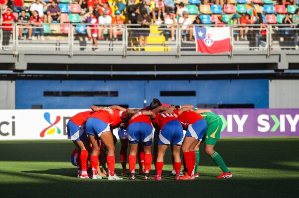 La Roja comienza la temporada 2025 con caída en el Ranking FIFA
