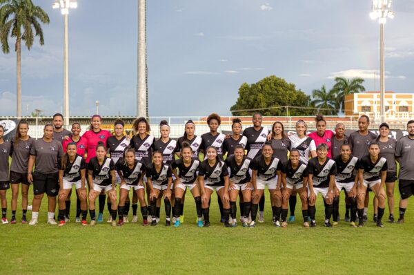 La agenda de las chilenas por el mundo del 25 al 27 de abril