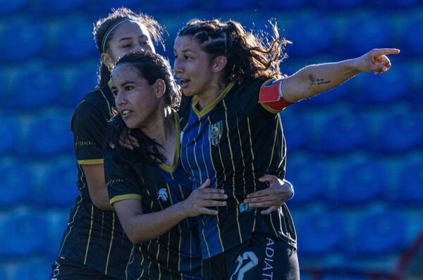 Huachipato da el golpe y vence a Audax Italiano en Puente Alto