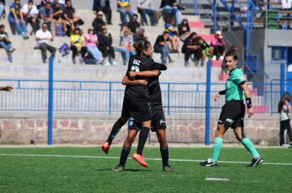 Deportes Iquique se impone y golea a Everton en Concón