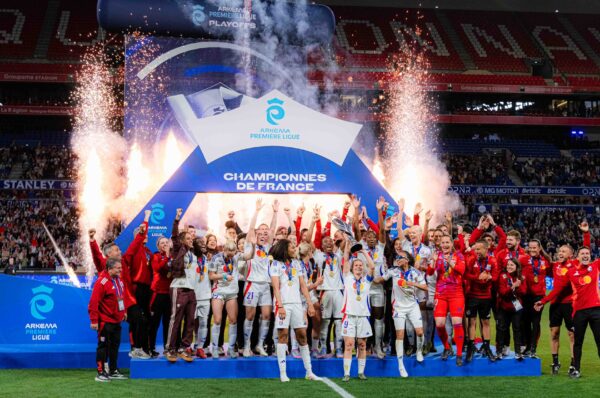 Christiane Endler es campeona de liga con Olympique de Lyon